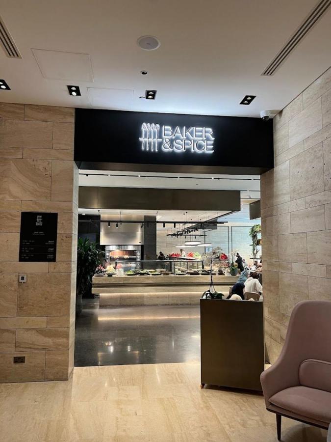 Shirvan Hotel City Yard Djedda Buitenkant foto Baker & Spice in the Mall of the Emirates