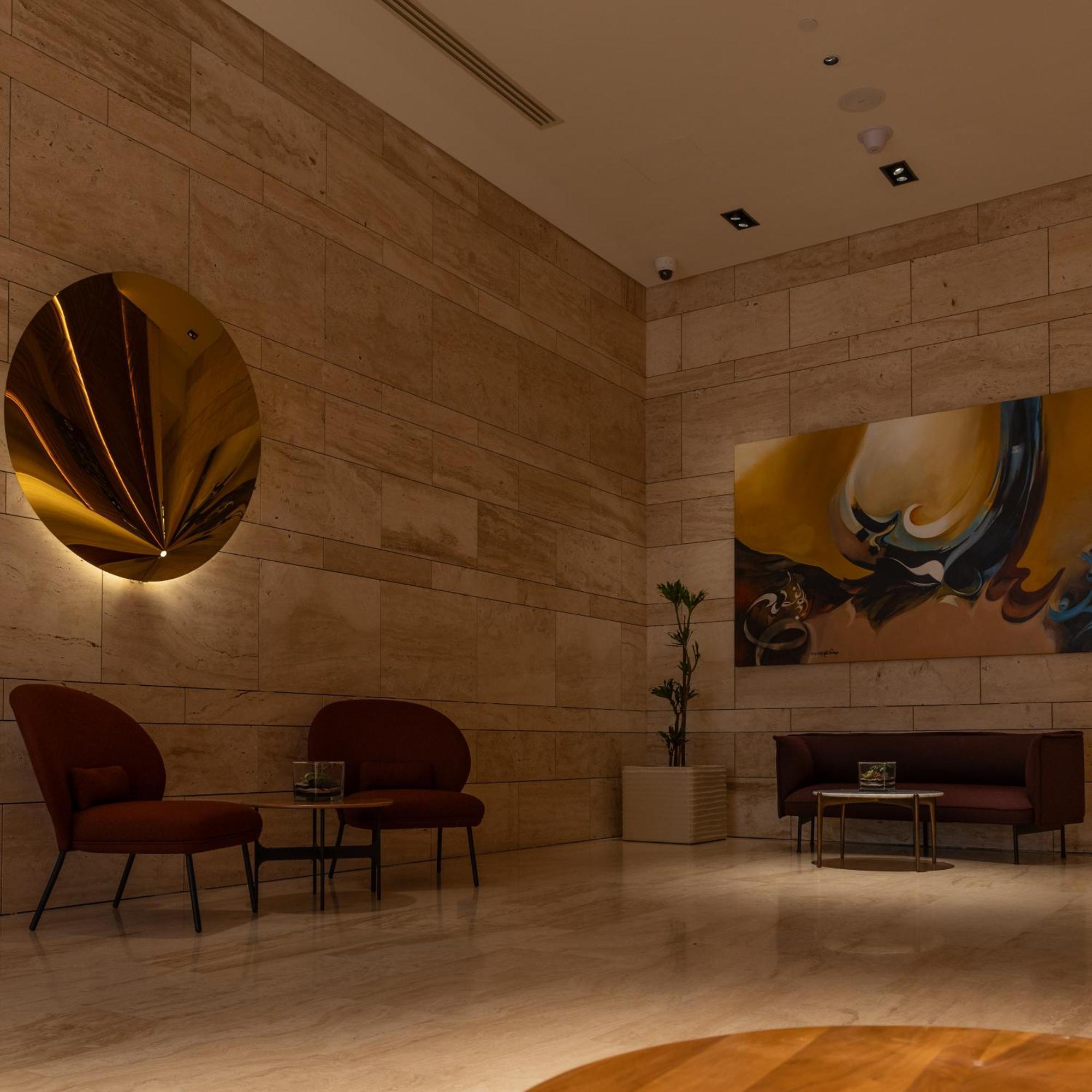 Shirvan Hotel City Yard Djedda Buitenkant foto The lobby of the hotel